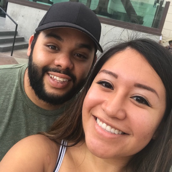 Meet your Posher, Ashley 😁 - Picture 2 of 3